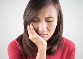 Tips Mengobati Sakit Gigi yang Tidak Kumat Lagi